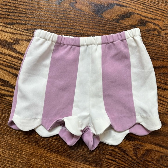 Victoria Beckham for Target - Toddler Girl - Scalloped Shorts - Picture 2 of 3